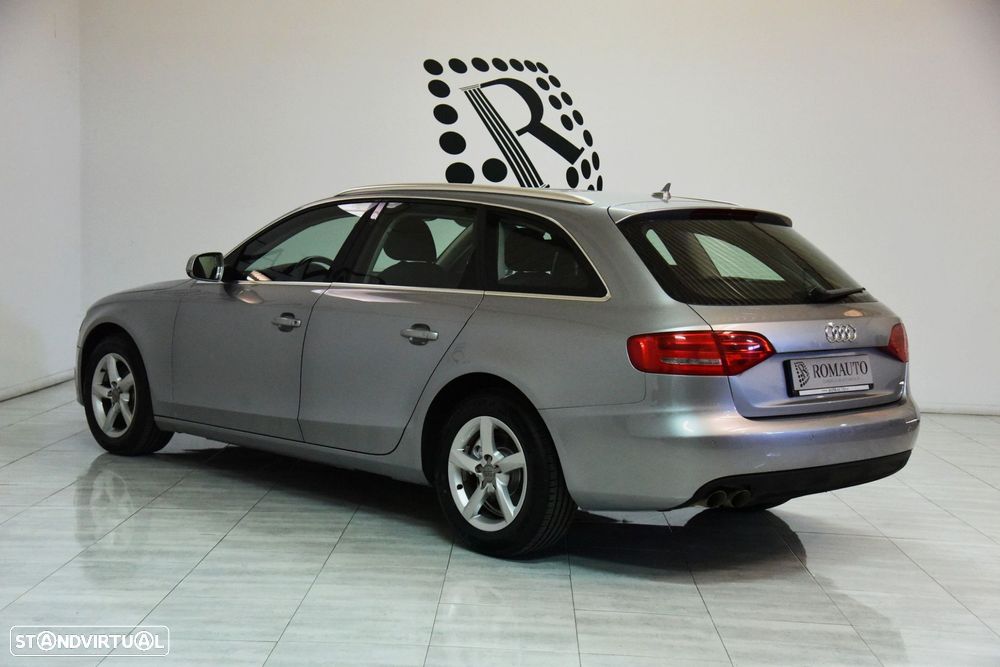 Audi A4 Avant 2.0 TDI Multitronic Business Line - 7