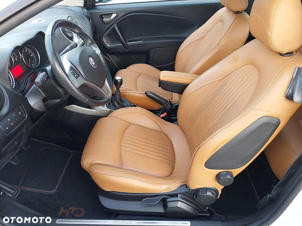 Alfa Romeo Mito 1.4 TB Distinctive - 6