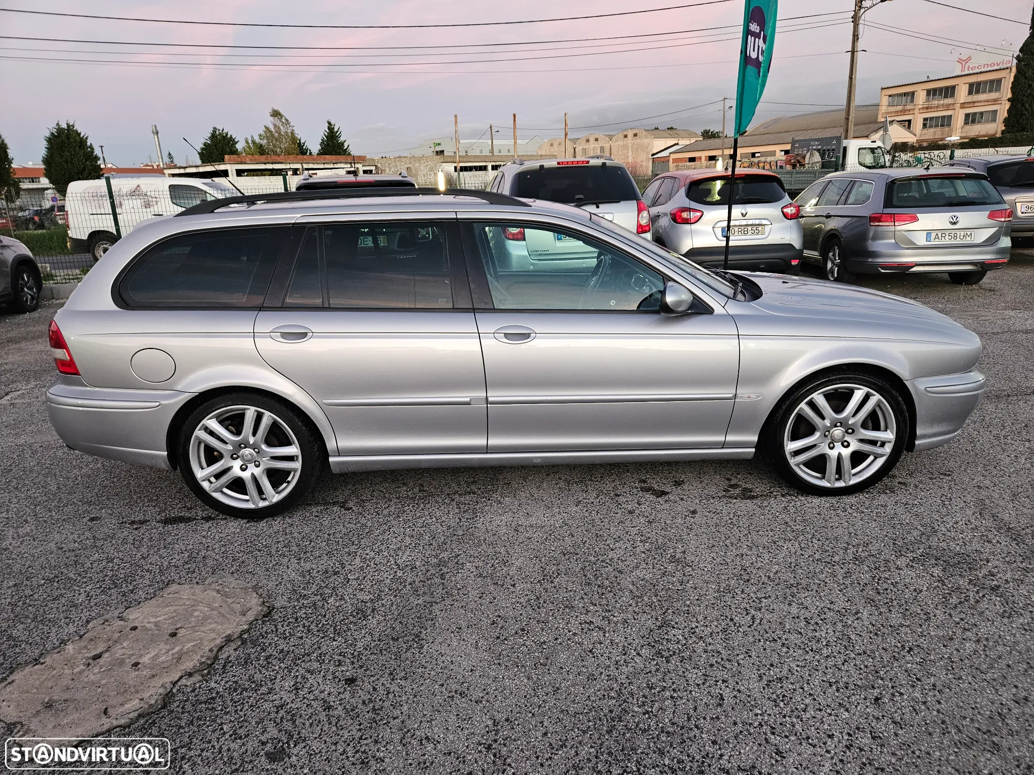 Jaguar X-Type SW 2.0 D Executive - 8