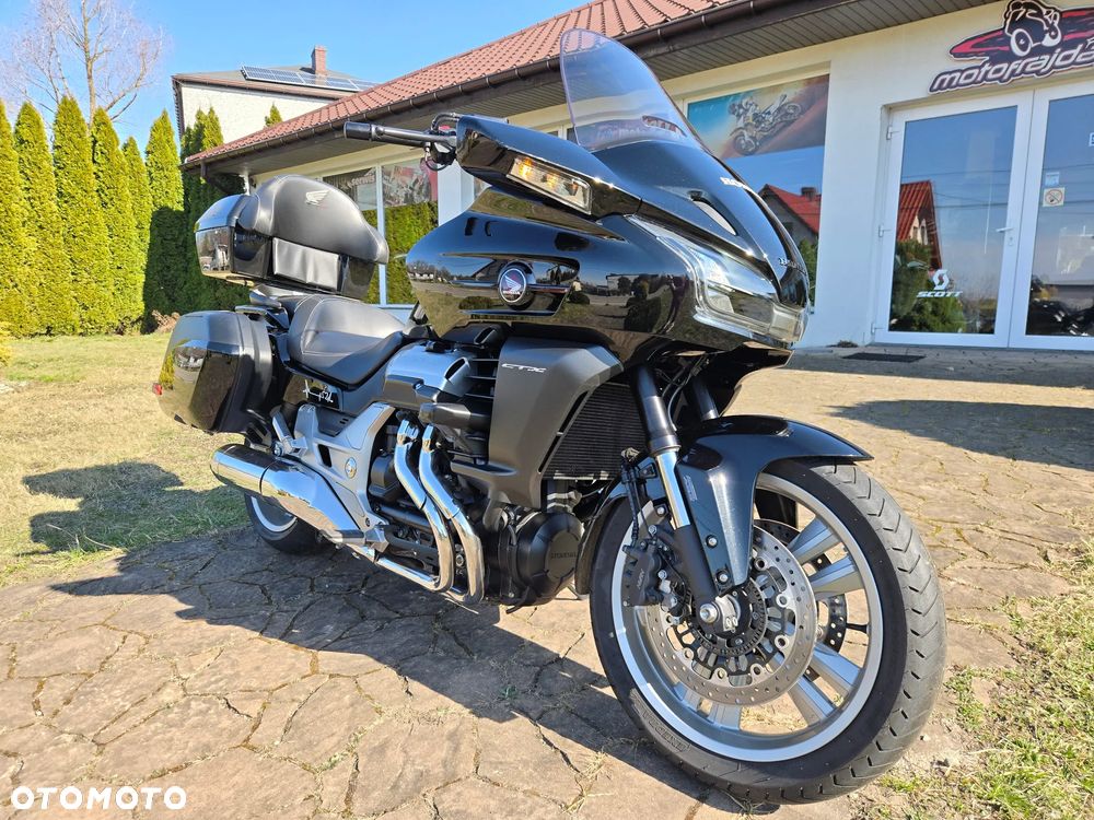 Honda CTX - 3