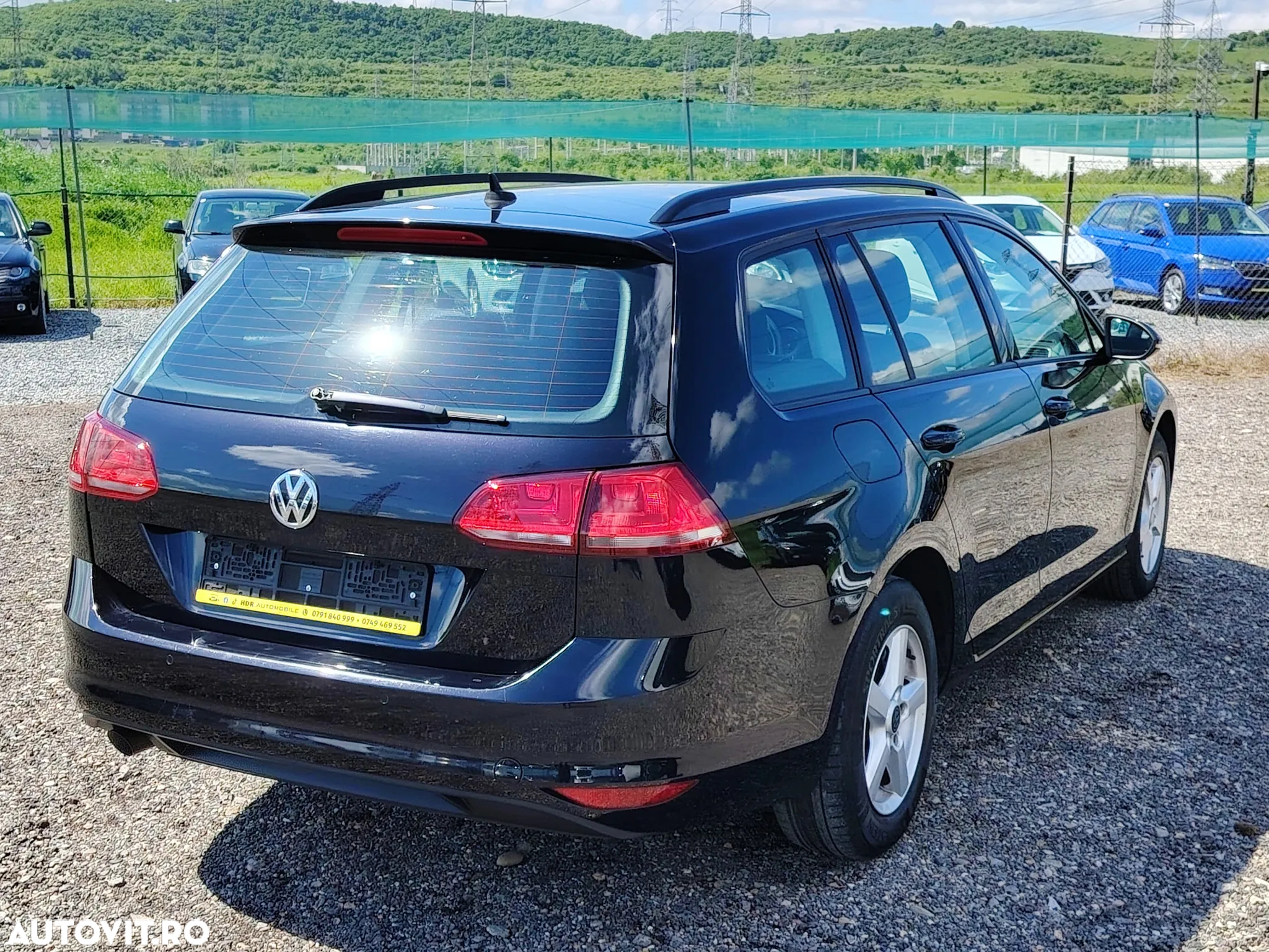 Volkswagen Golf 1.6 TDI BlueMotion Technology Comfortline - 13