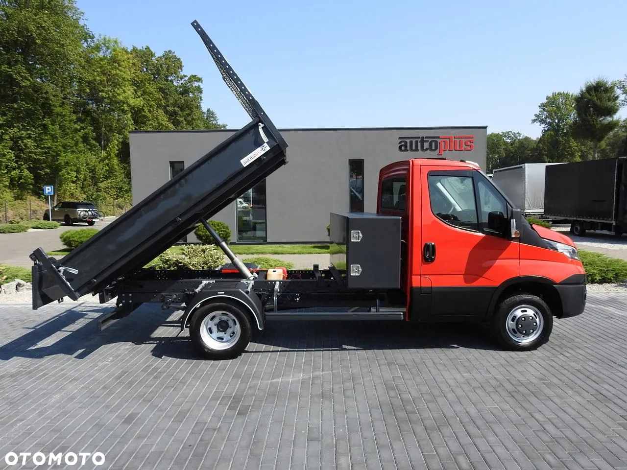 Iveco DAILY 35C13 WYWROTKA TEMPOMAT KLIMATYZACJA BLIŹNIACZE KOŁA 130KM [ 570643 ] - 9