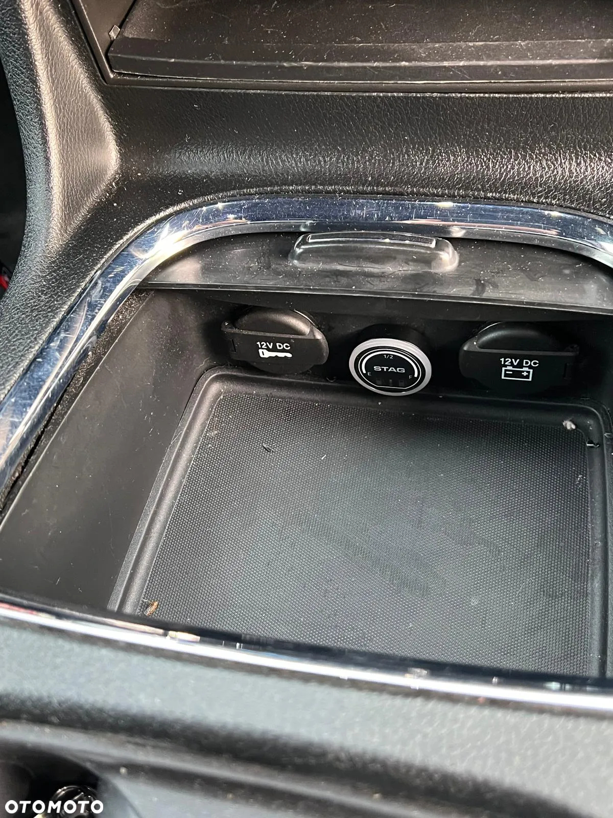 Dodge Grand Caravan - 22