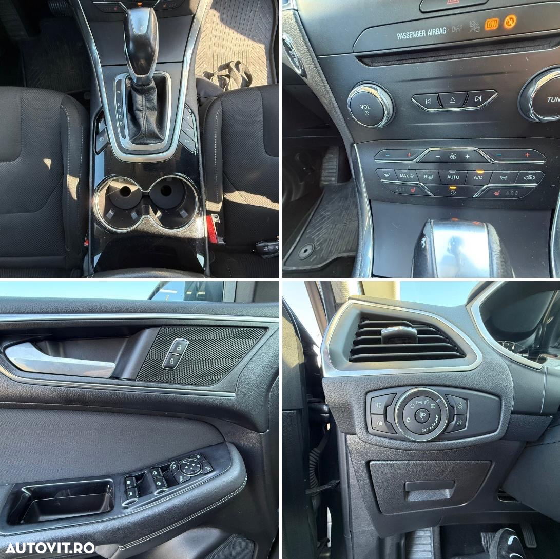 Ford S-Max 2.0 TDCi Powershift Titanium - 9