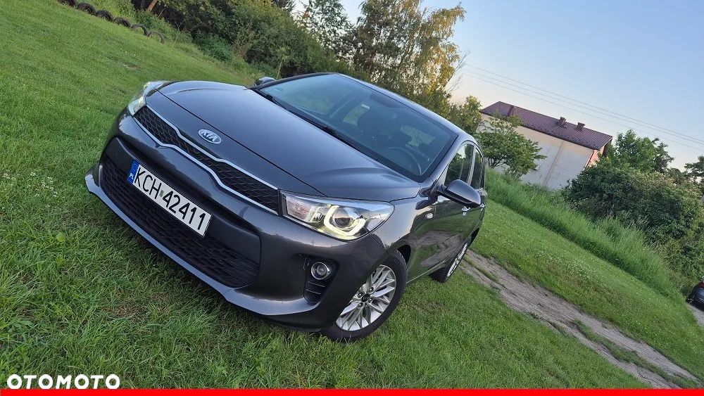 Kia Rio 1.2 Dream Team Edition - 2