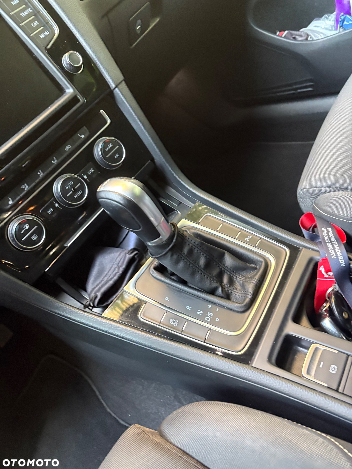 Volkswagen Golf VII 2.0 TDI BMT Highline DSG - 21