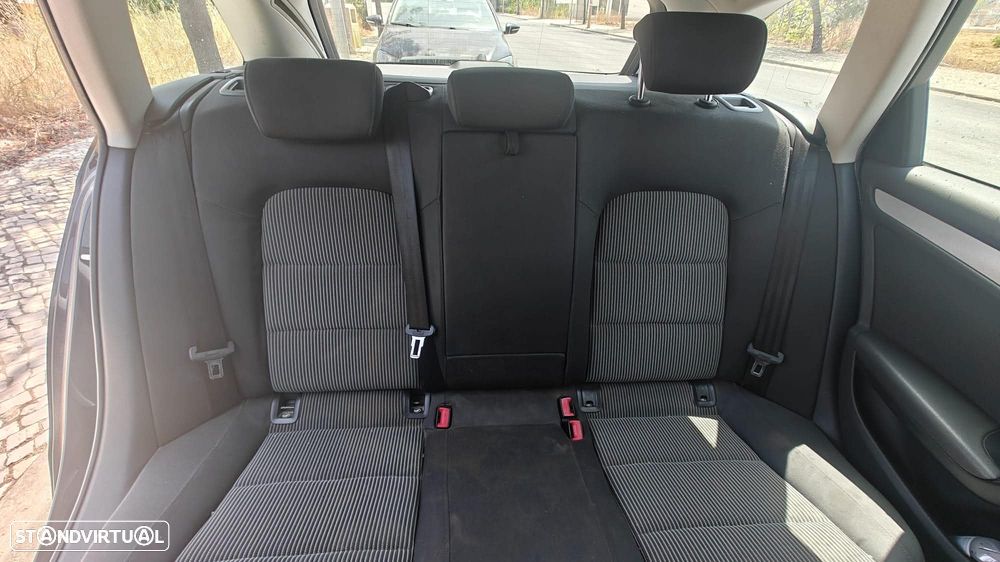 Audi A4 Avant - 7
