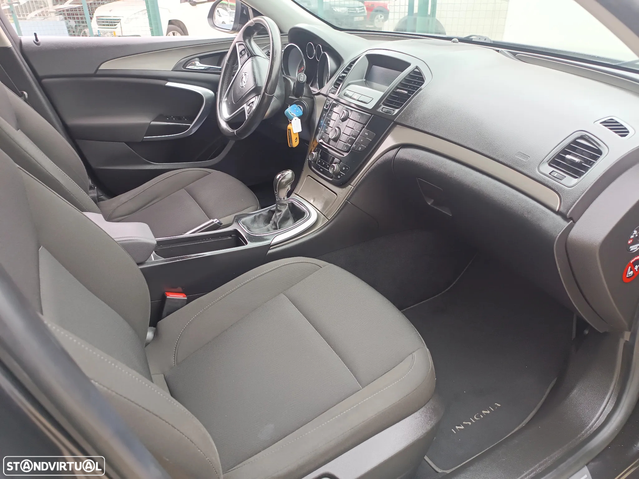 Opel Insignia Sports Tourer 2.0 CDTi Executive S/S - 25