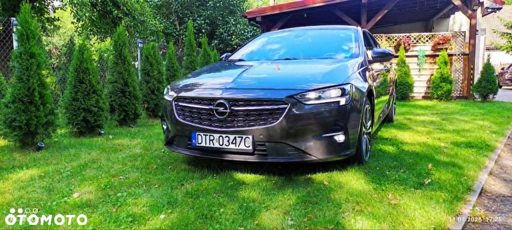 Opel Insignia - 1