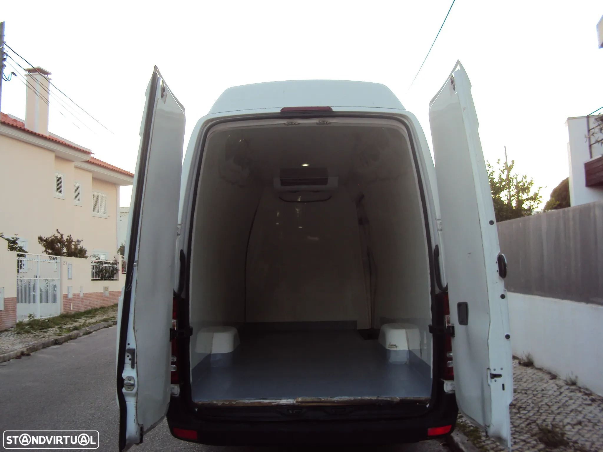 VW CRAFTER   FRIO    EXTRA   LONGO - 13