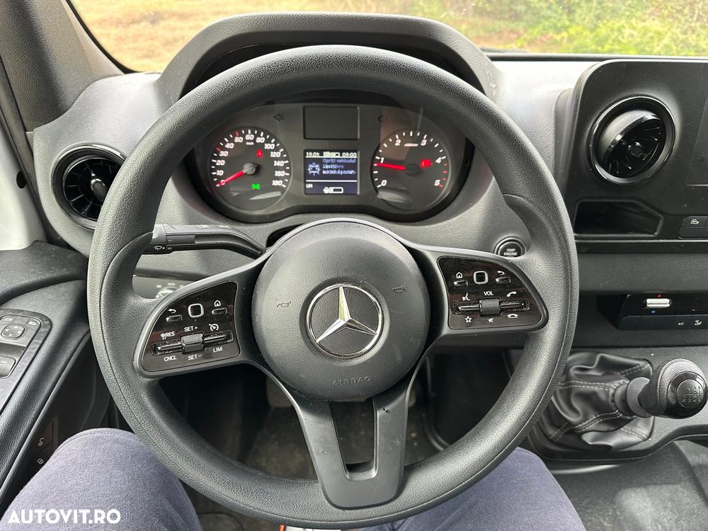 Mercedes-Benz Sprinter 317 CDI - 15