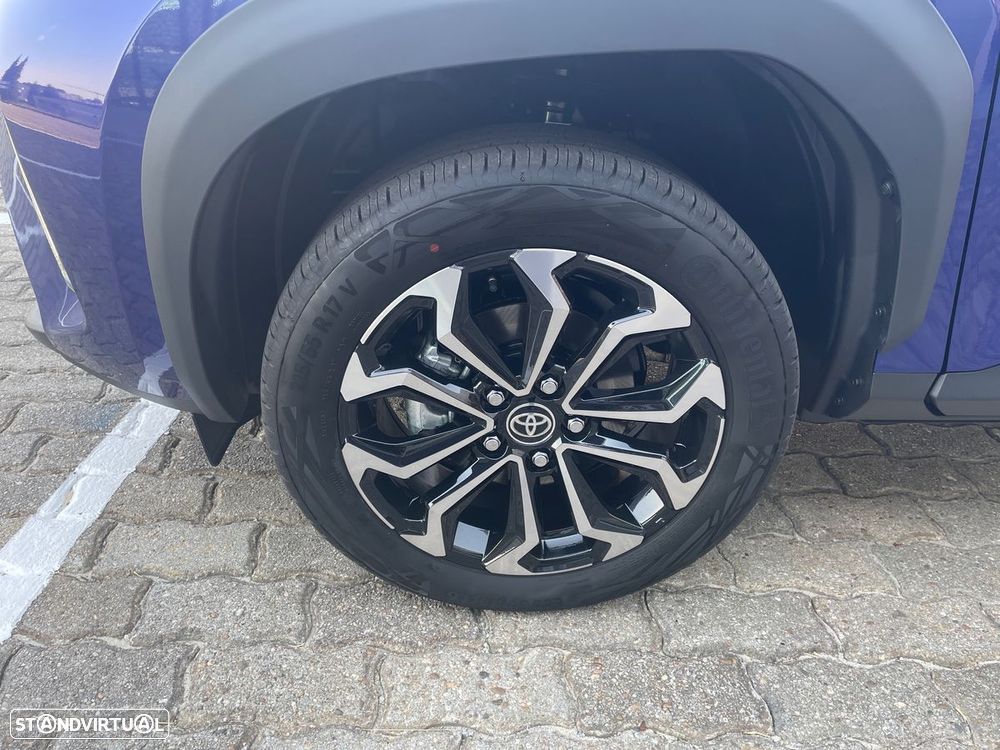 Toyota Yaris Cross 1.5 HDF Square Collection - 17