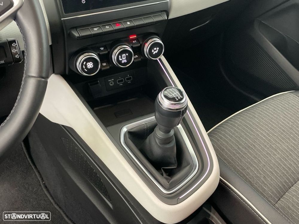 Renault Clio 1.0 TCe Techno - 20