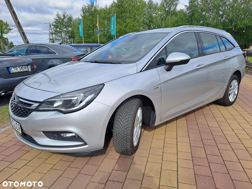 Opel Astra - 1