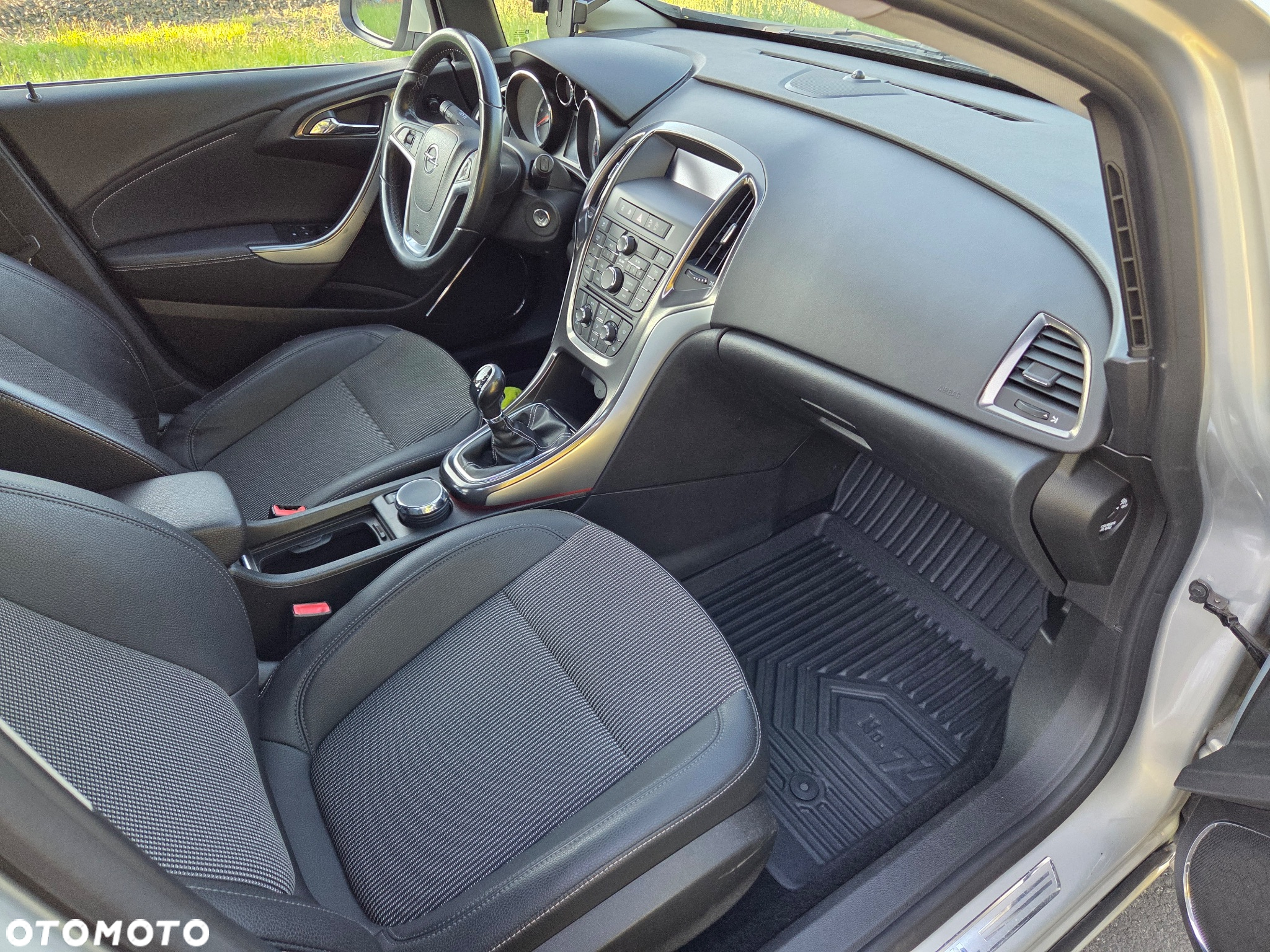 Opel Astra 1.7 CDTI Caravan DPF Cosmo - 19
