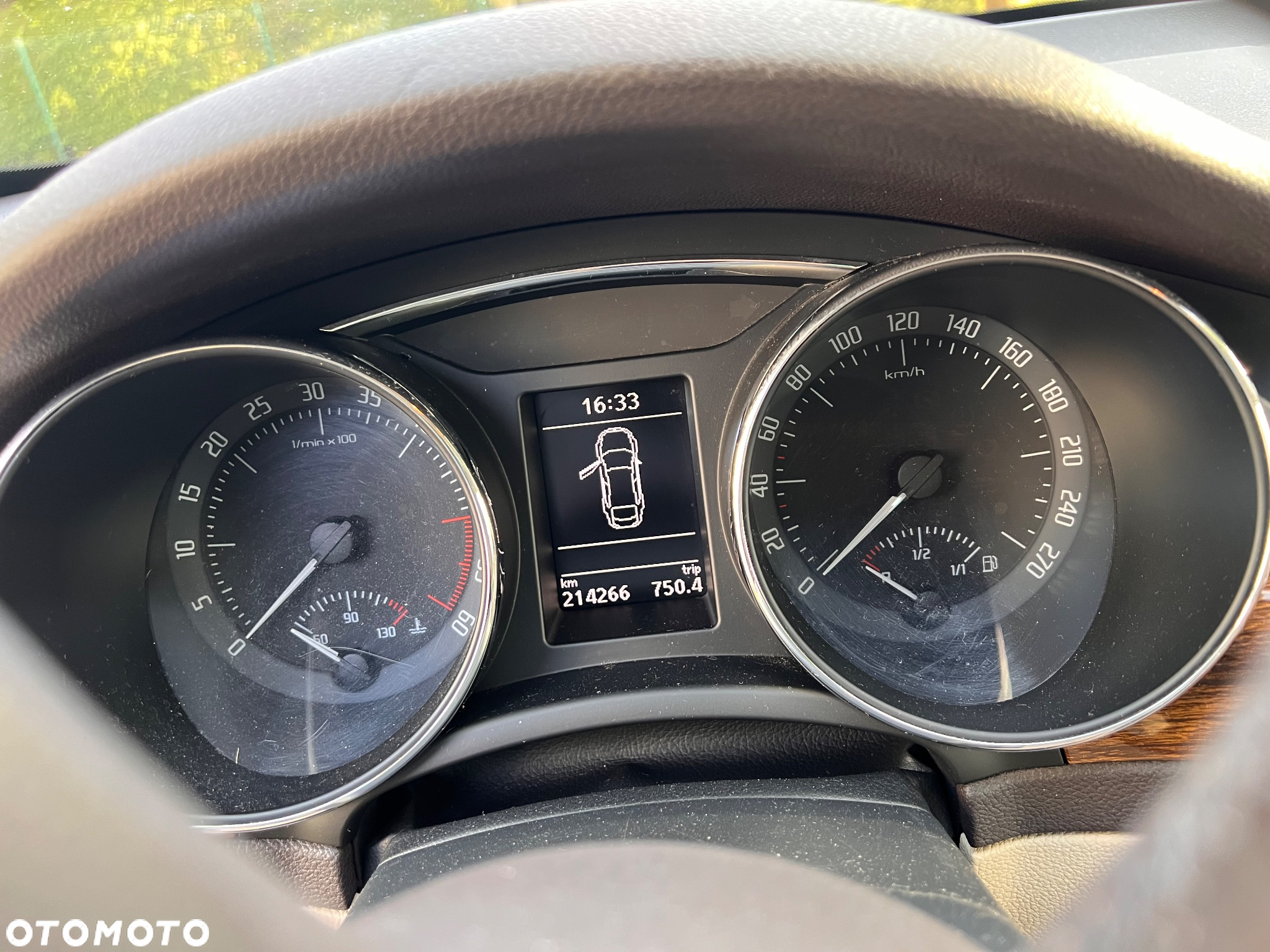 Skoda Superb 2.0 TDI L&K - 15