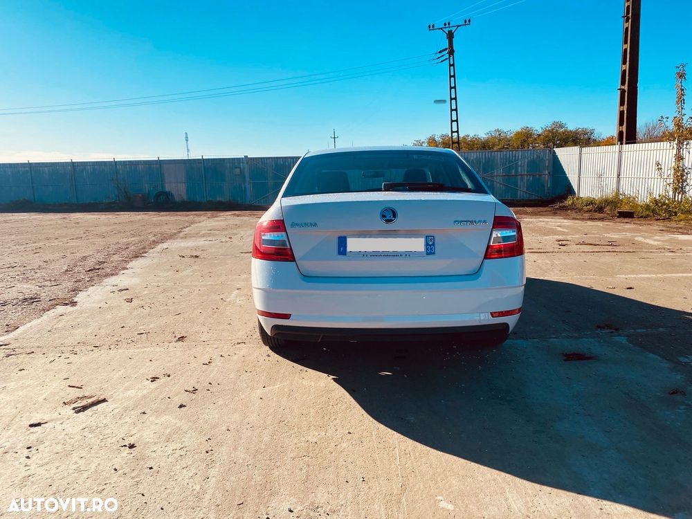 Skoda Octavia - 2
