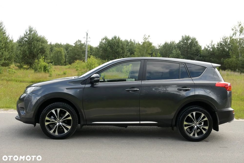 Toyota RAV4 - 2