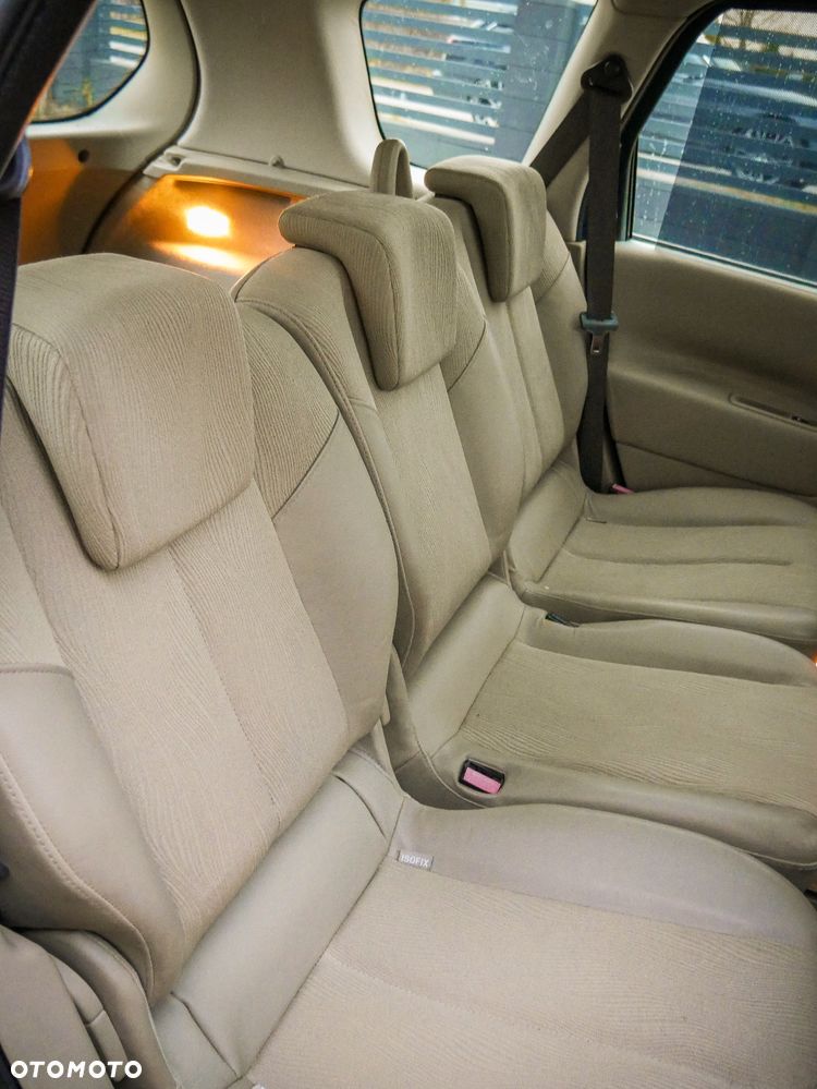 Renault Grand Scenic - 17