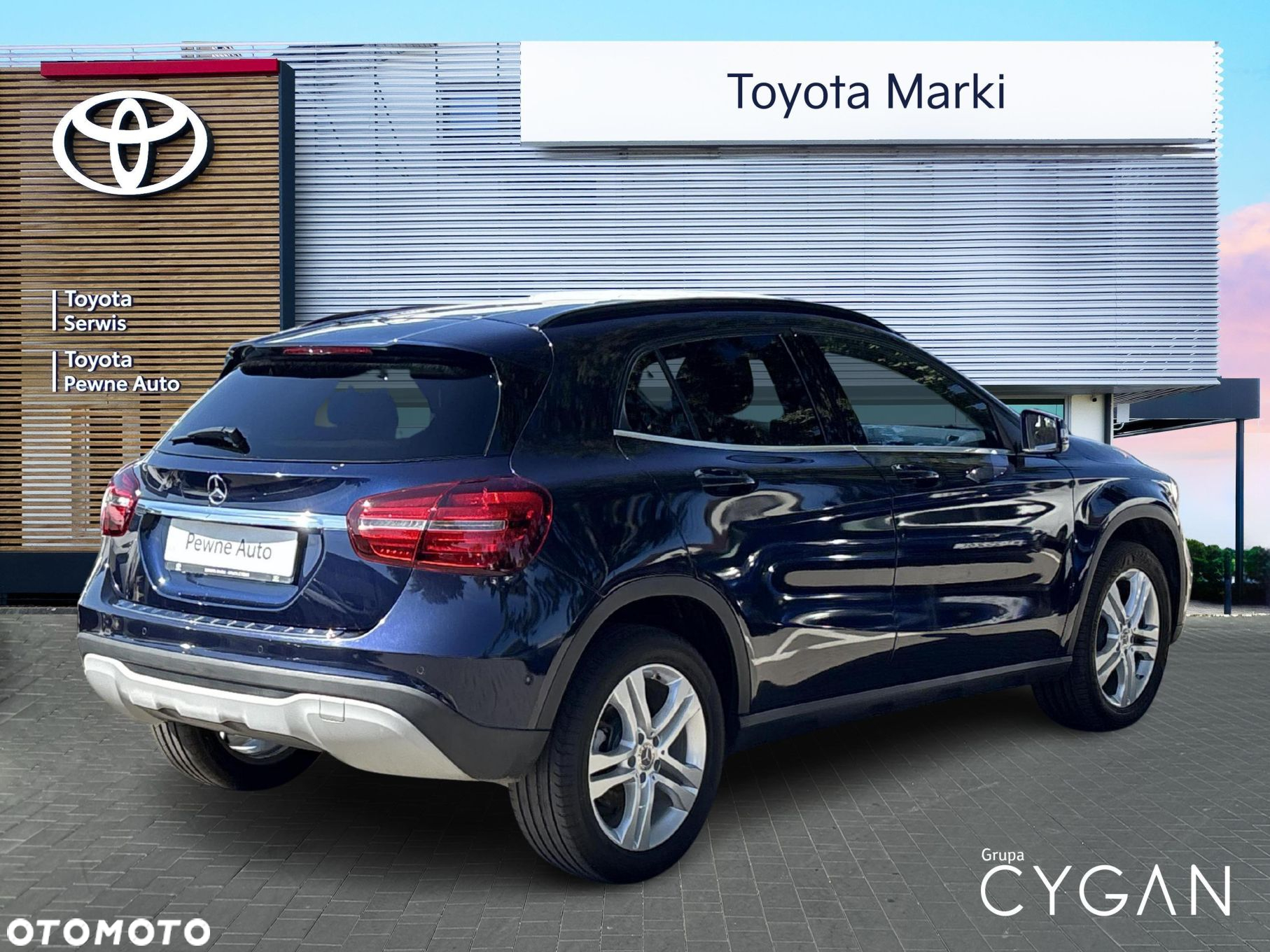 Mercedes-Benz GLA 180 d 7G-DCT Urban - 5