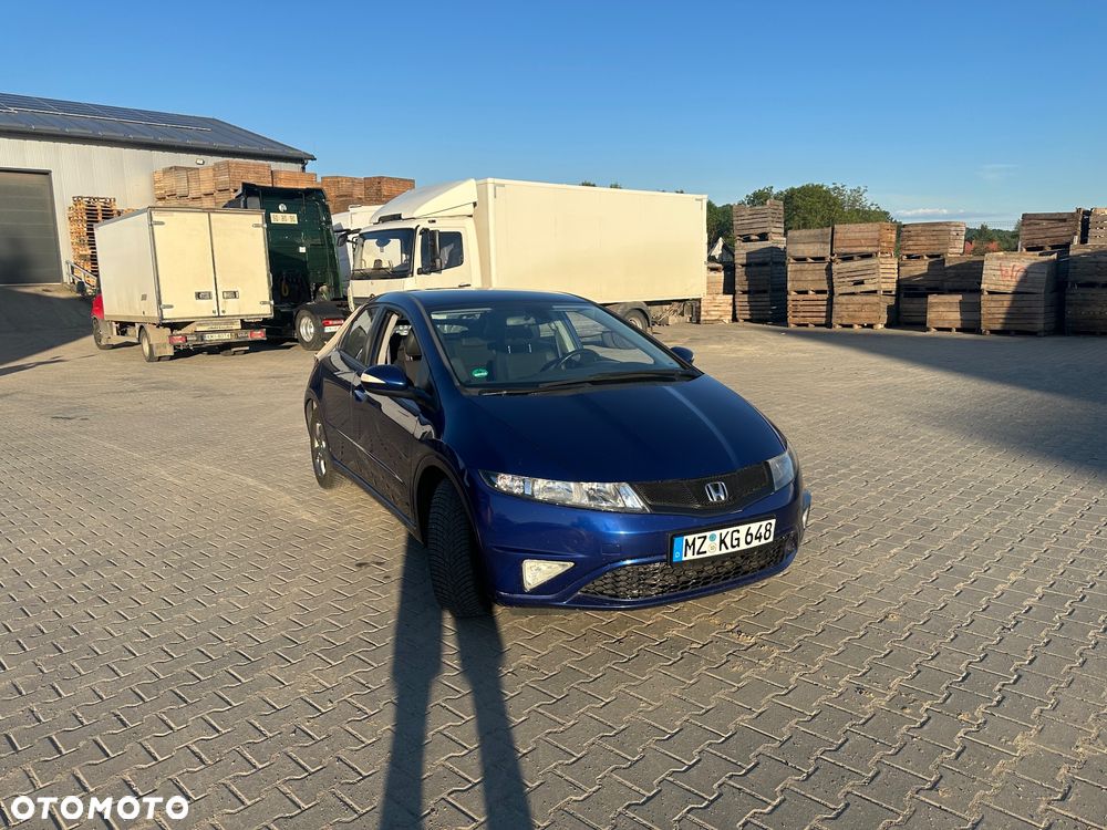 Honda Civic 1.4 i-VTEC - 3