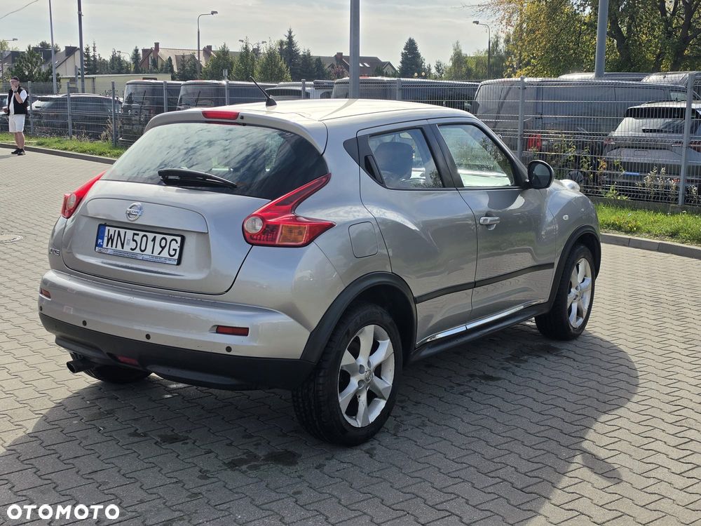 Nissan Juke 2010 photo 4