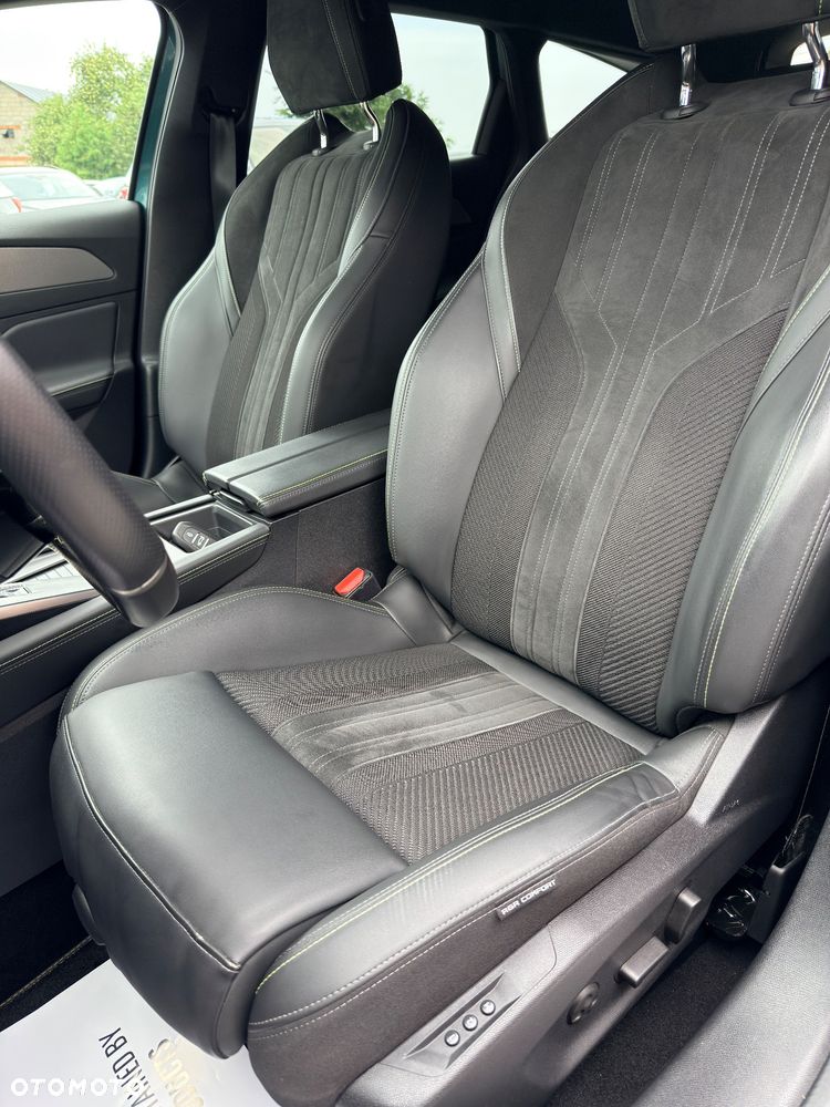 Peugeot 308 BlueHDi 130 EAT8 GT EXCLUSIVE - 15