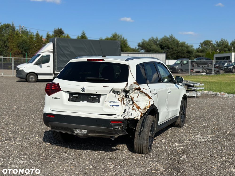 Suzuki Vitara - 14
