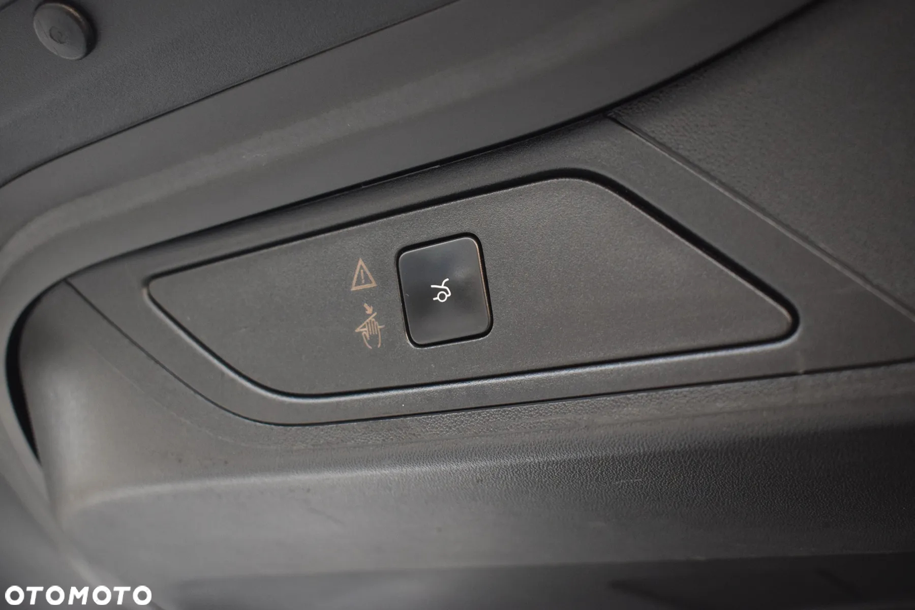 Citroën C4 Grand Picasso BlueHDi 150 EAT6 Exclusive - 33