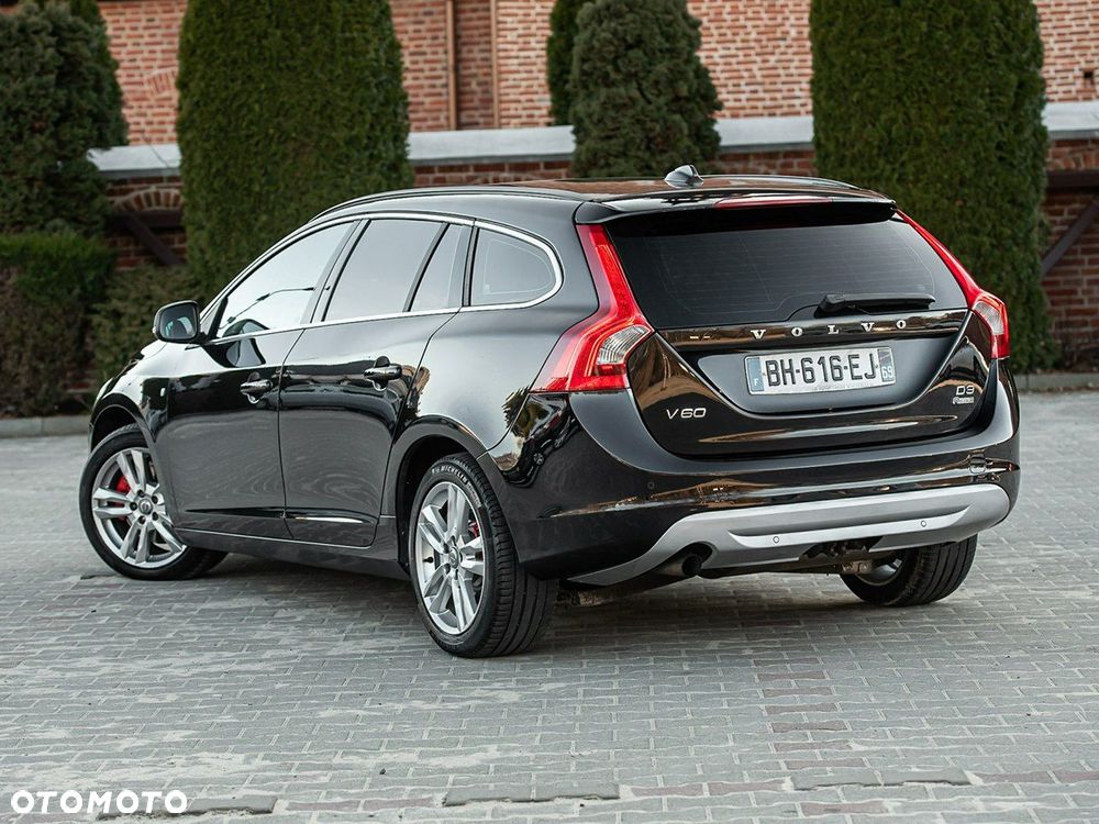 Volvo V60 D4 R-Design Momentum - 14
