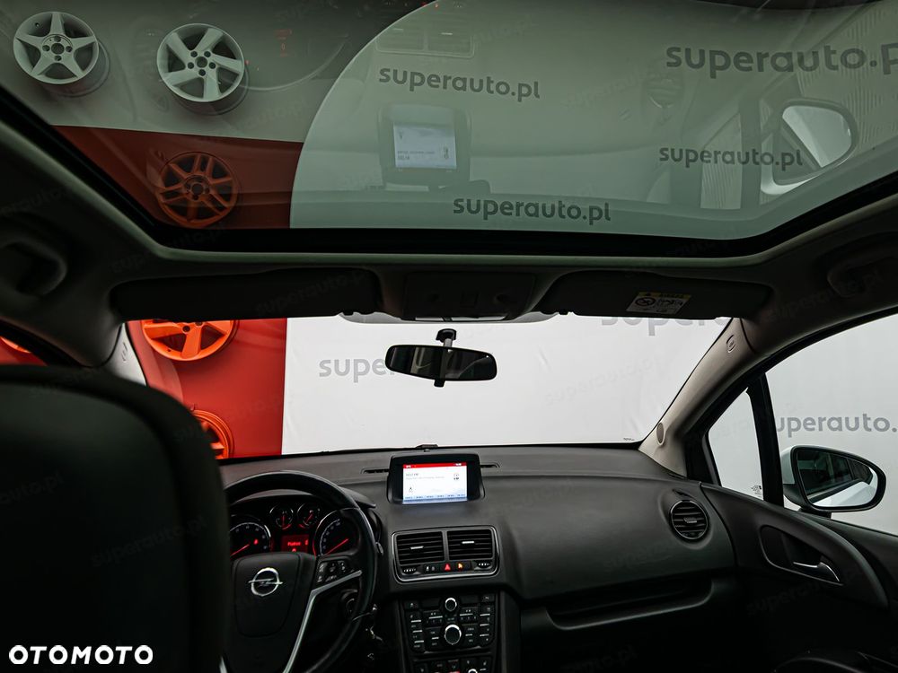 Opel Meriva 1.4 T Essentia - 11