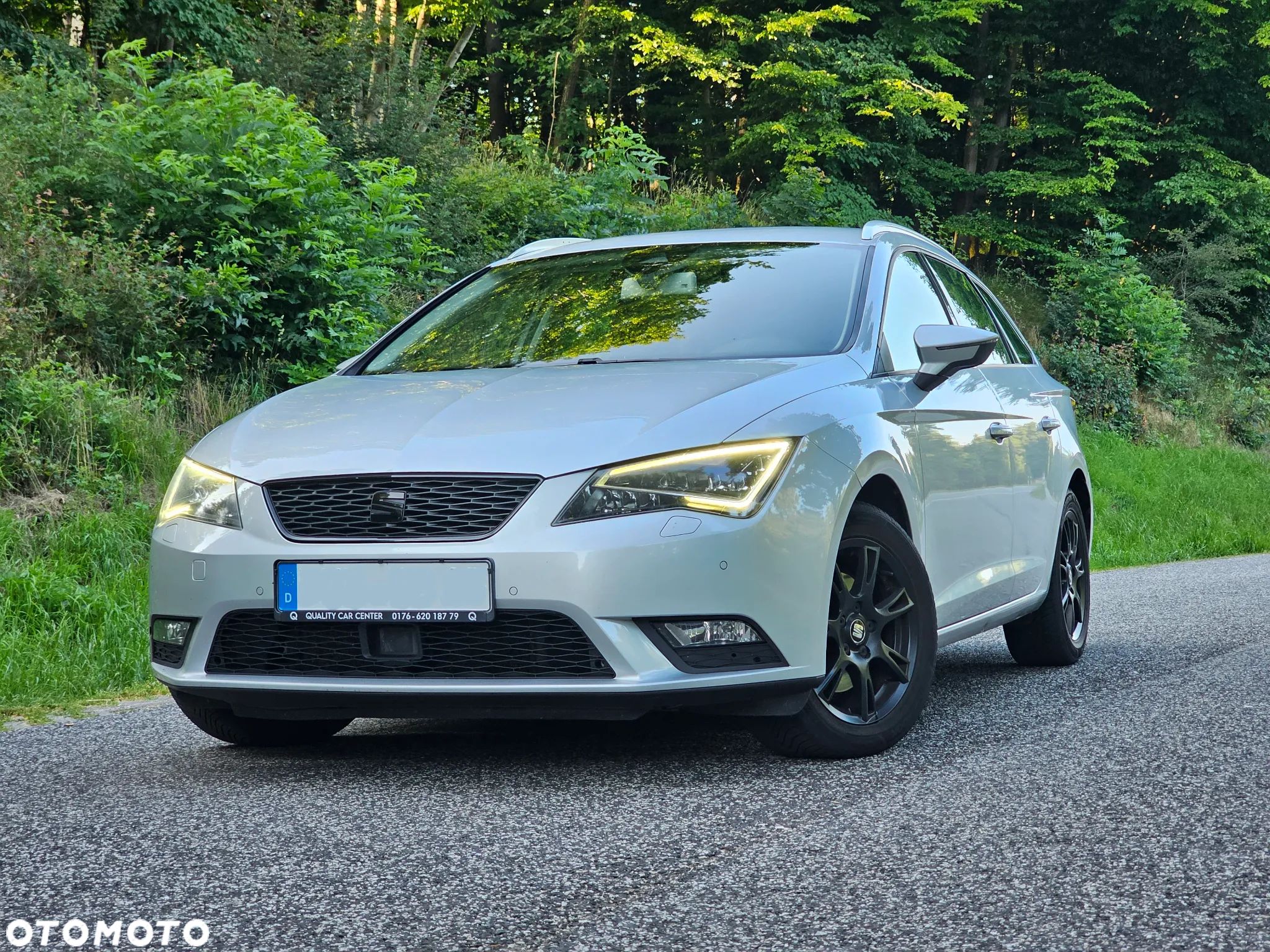 Seat Leon 1.6 TDI Start&Stop DSG Style - 1