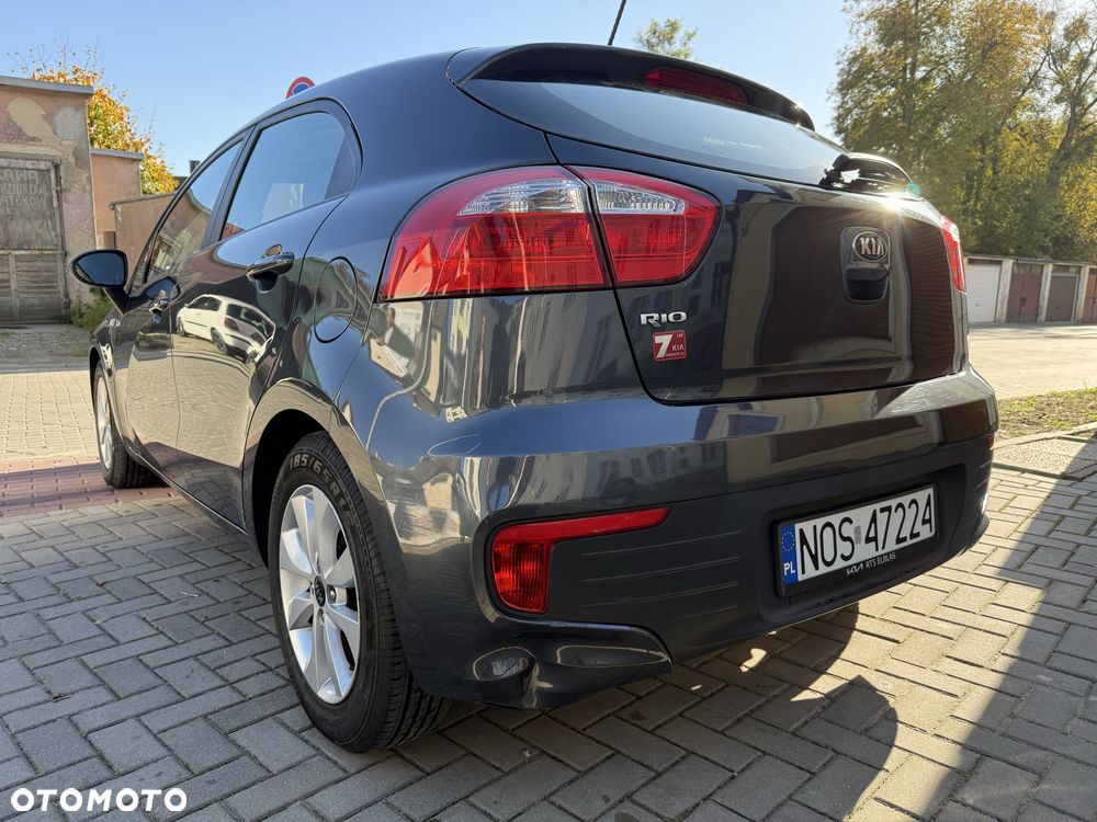 Kia Rio 2016 photo 3
