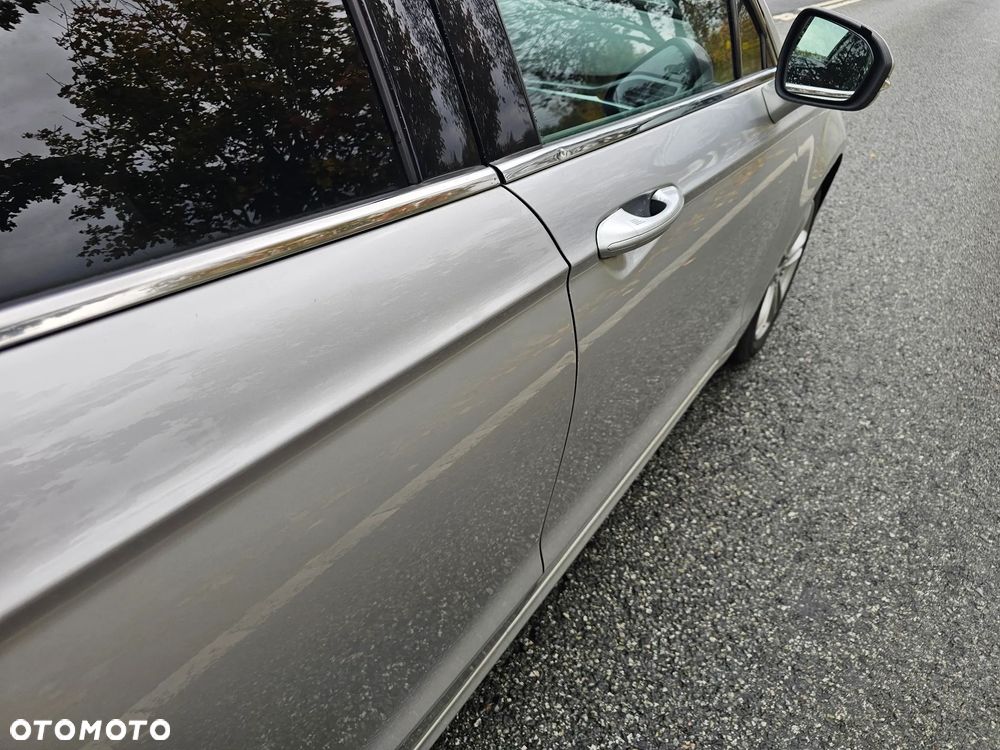 Ford Mondeo - 26