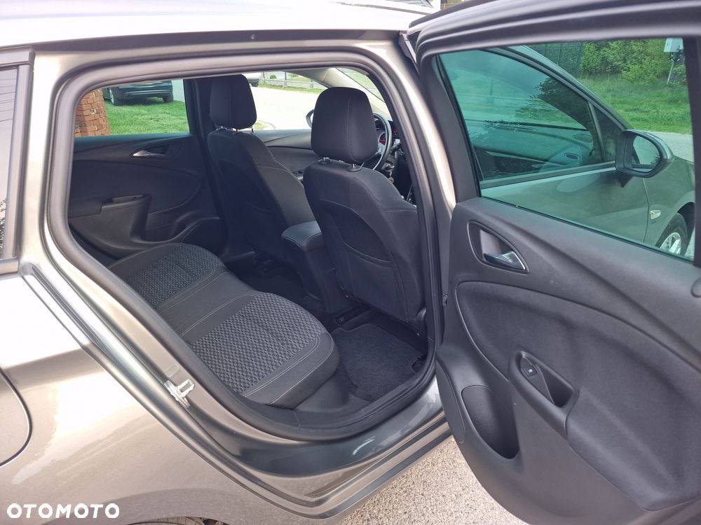 Opel Astra 1.6 CDTI Sports Tourer Active - 14