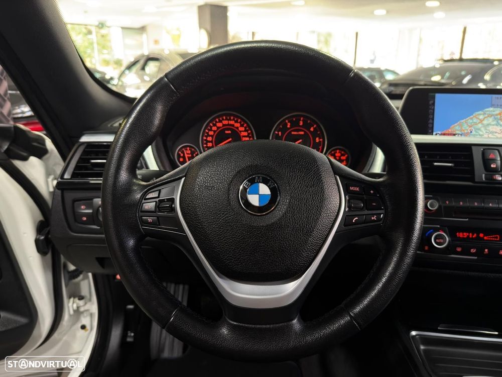 BMW 320 Gran Turismo d Line Sport - 36
