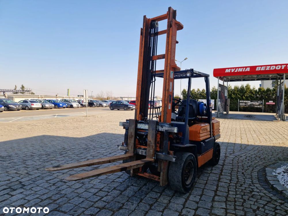 Toyota 5FG30 wózek widłowy 3T - 6