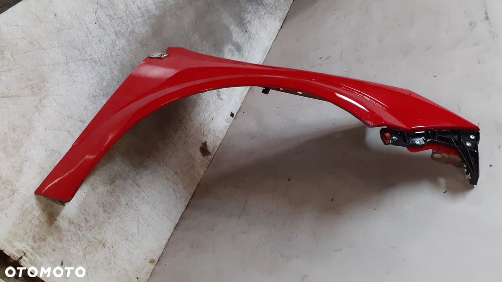 * OPEL ASTRA III H BŁOTNIK PRZÓD PRZEDNI PRAWY Y547 CZERWONY - 2