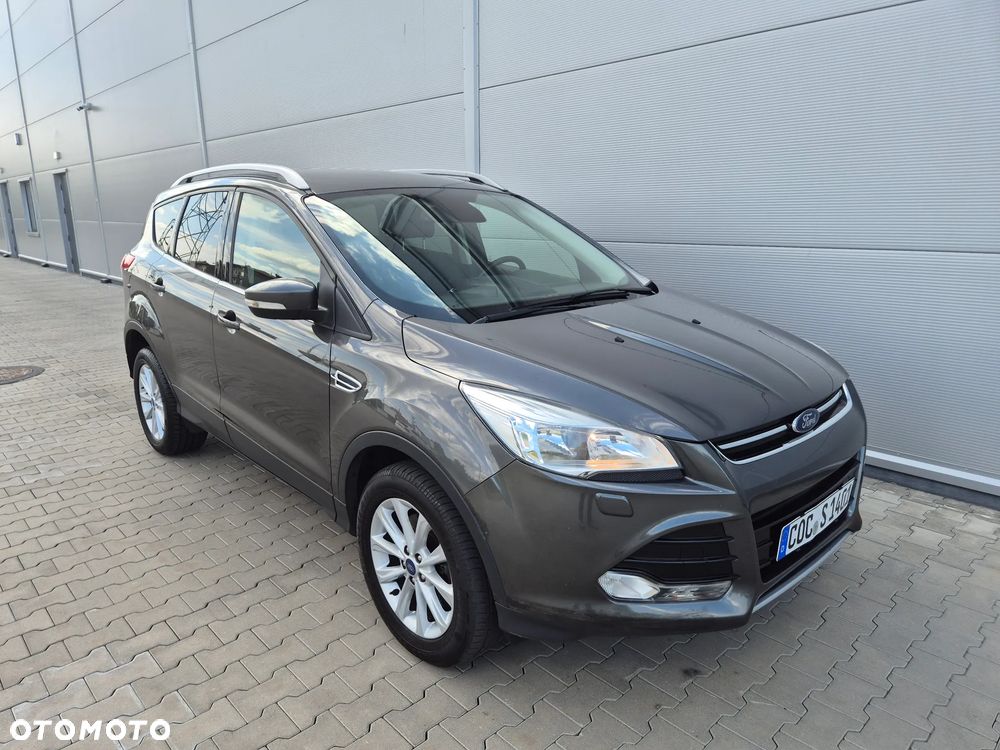 Ford Kuga - 1