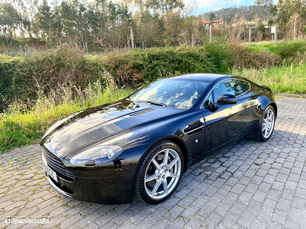 Aston Martin Vantage Coupe V8 Sportshift - 20