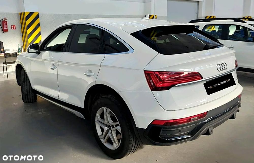 Audi Q5 Sportback 40 TDI quattro S tronic advanced - 6