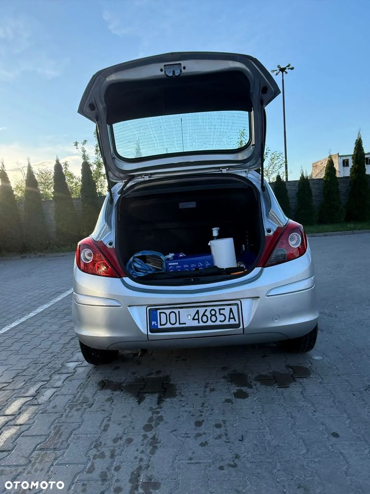 Opel Corsa - 5