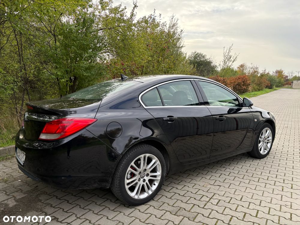 Opel Insignia - 8