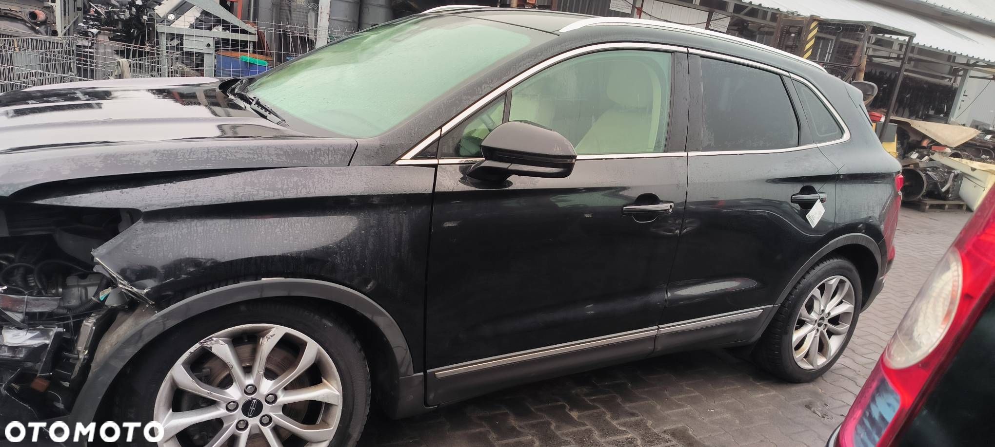 DRZWI LEWE PRZÓD LINCOLN MKC - 1