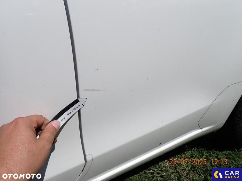 Toyota Yaris 1.5 Active - 32