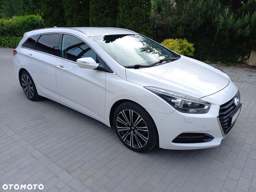 Hyundai i40 Kombi 2.0 Premium - 12