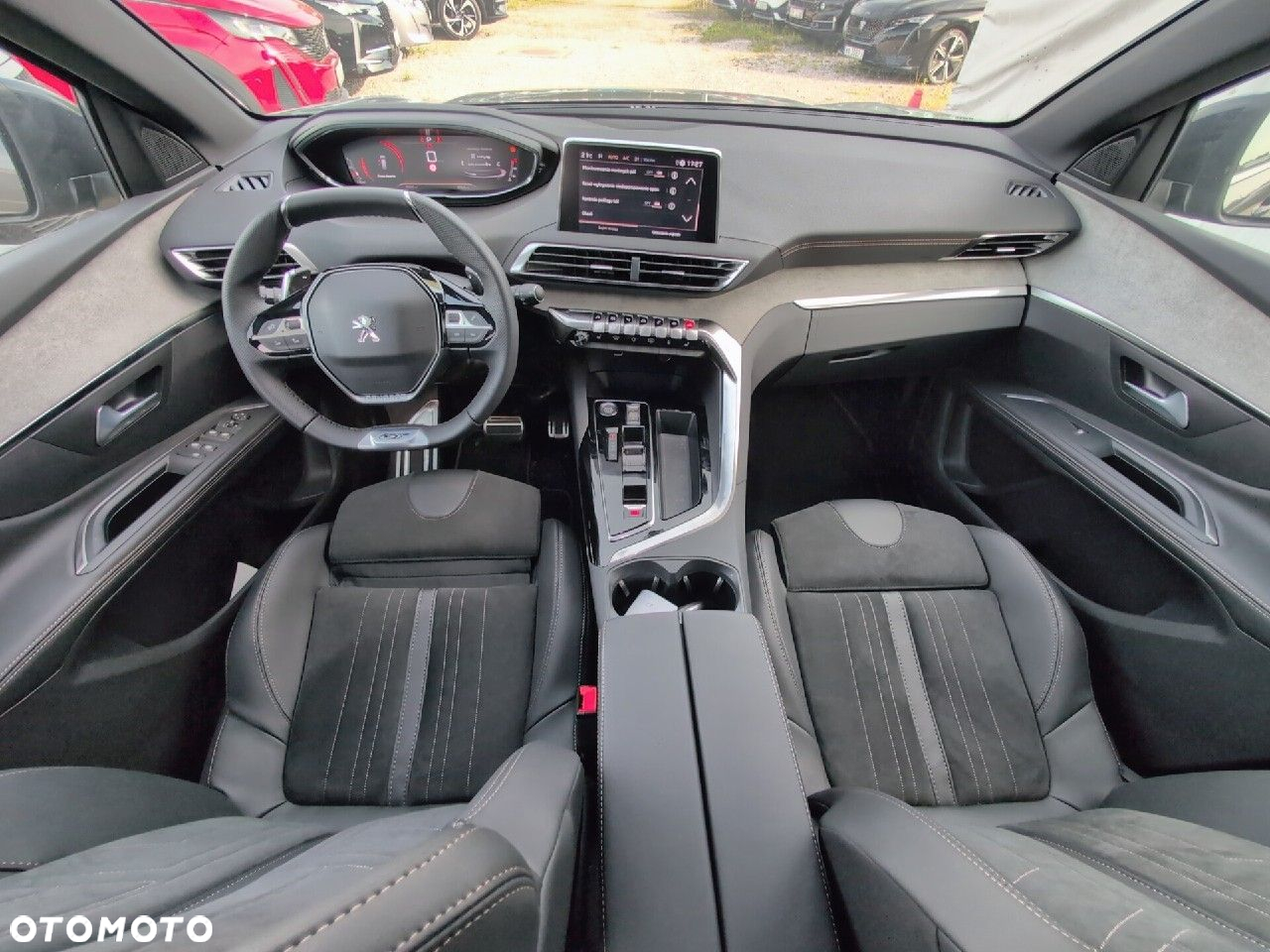 Peugeot 5008 - 8