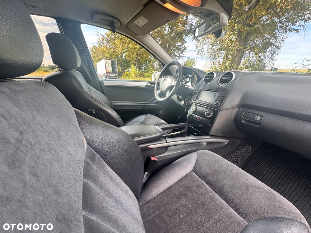 Mercedes-Benz ML 320 CDI 4Matic 7G-TRONIC - 23