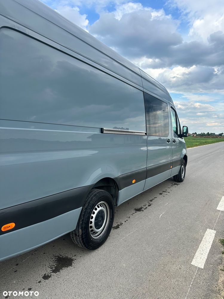 Mercedes-Benz Sprinter - 6