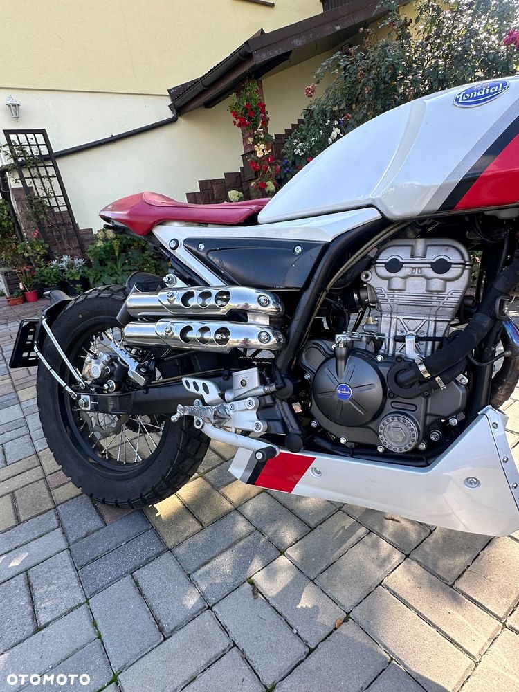Mondial HPS 125 - 13